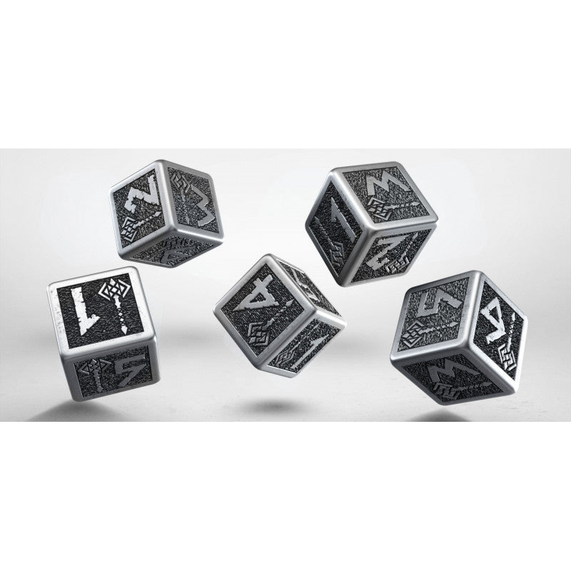 QW 56MDW35 Metal Dwarven Dice